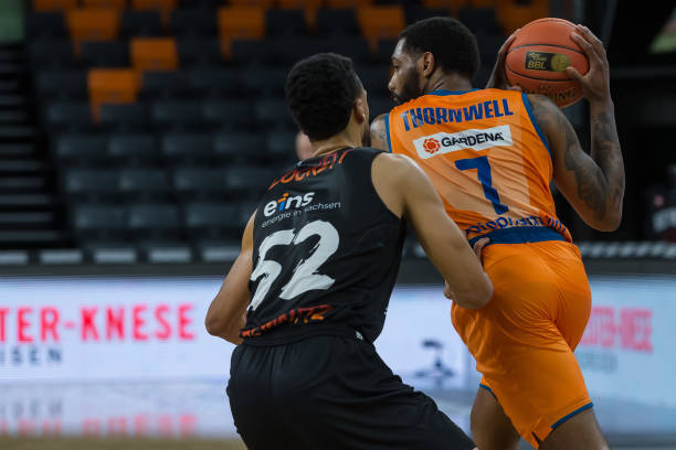 本赛季刚刚 本赛季刚刚